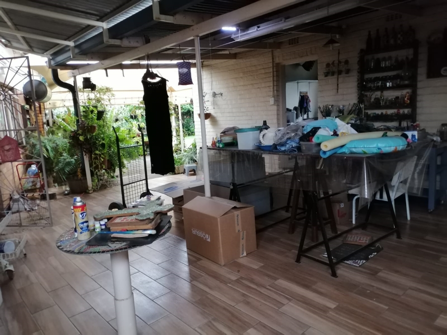 3 Bedroom Property for Sale in Oos Einde North West